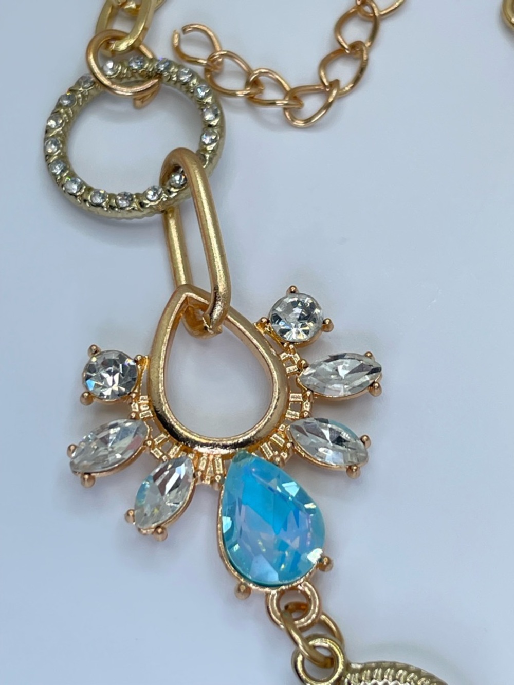 Gold Tone Crystal Toggle Bracelet Blue Teardrop Rhinestone Statement - Picture 3 of 7